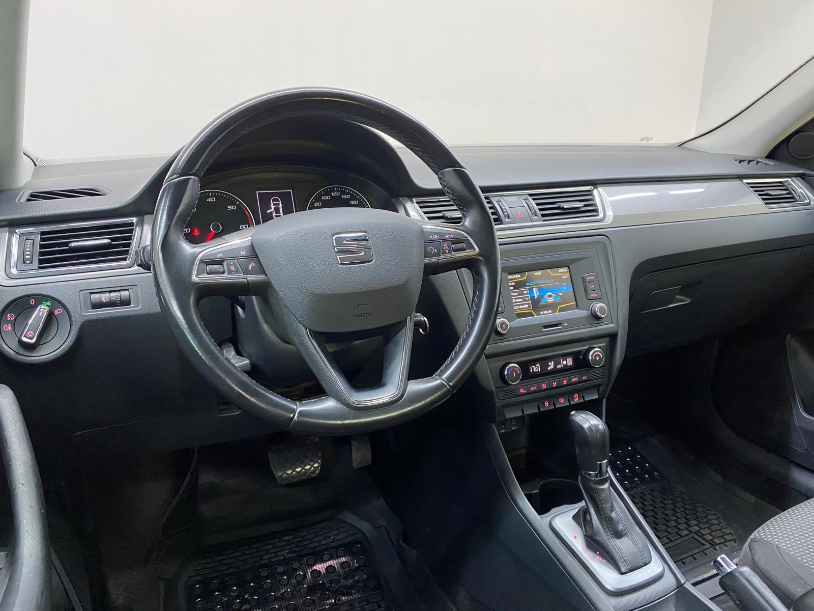 SEAT TOLEDO 12